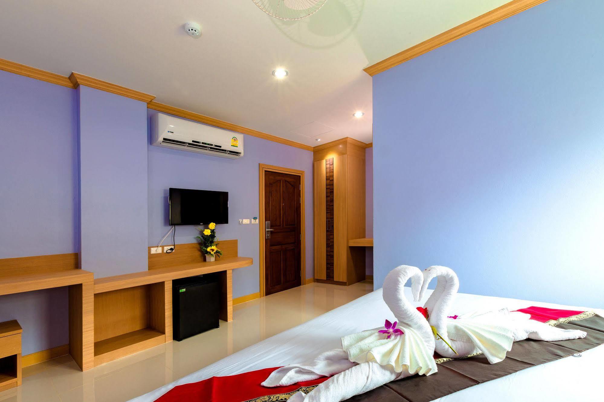 Phusita - Sha Certified Hotell